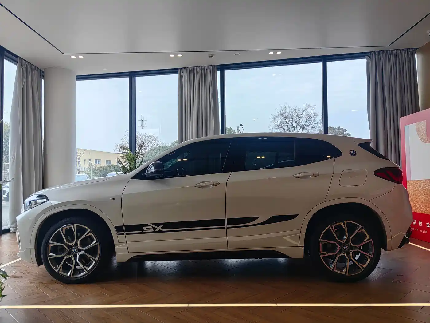 BMW X2 2022 sDrive25i Black Night Edition фото 11