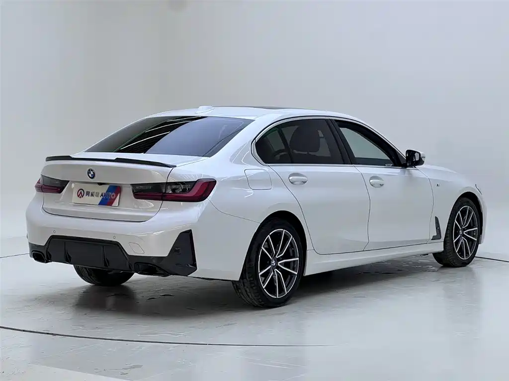 BMW 3 Series 2023 320Li M Sport Package фото 4