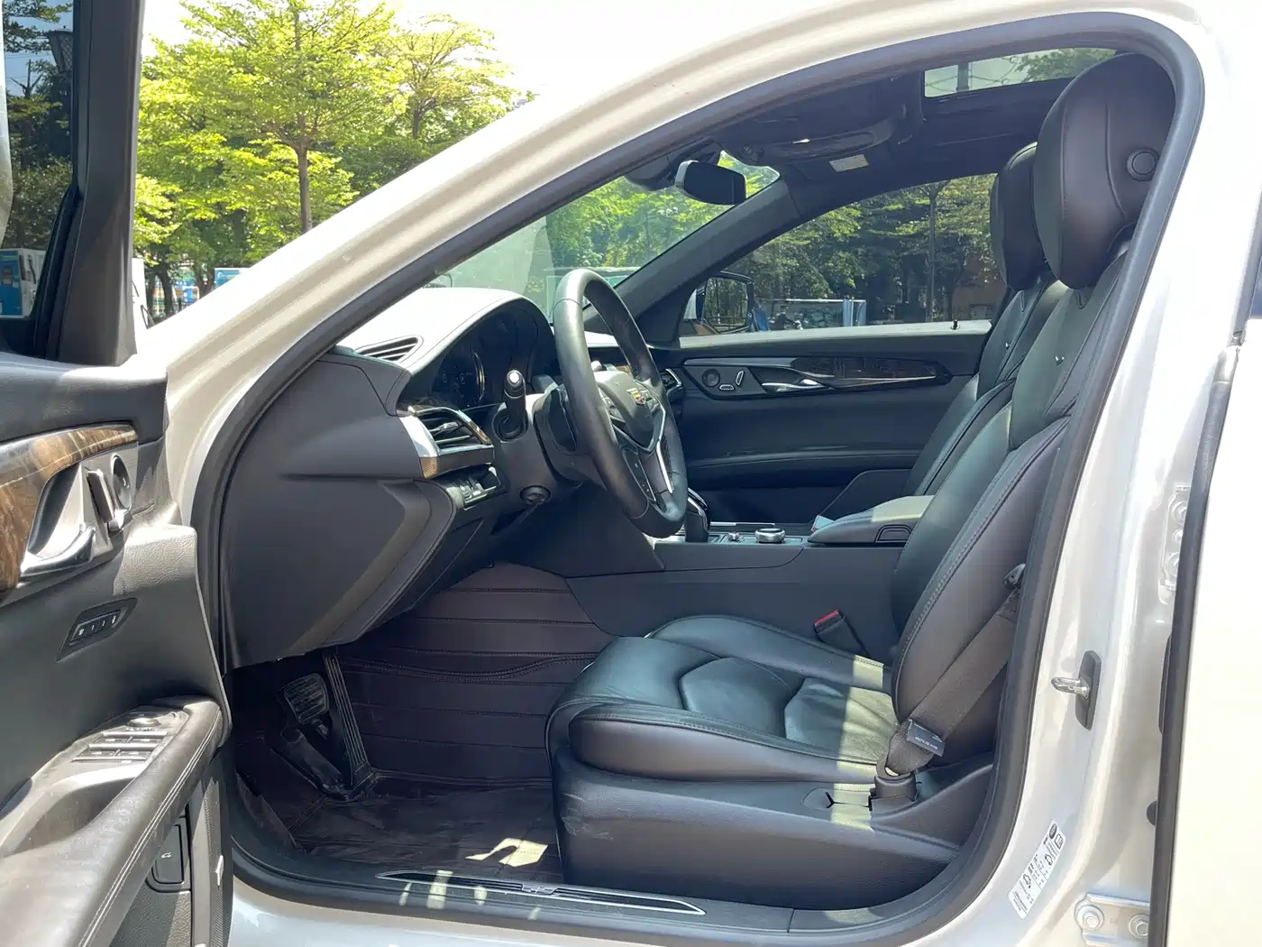 Cadillac CT6 2021 28T Luxury фото 15