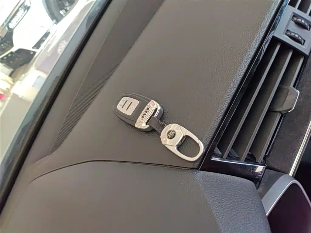 Audi Q3 2019 35 TFSI Progressive Sport фото 9