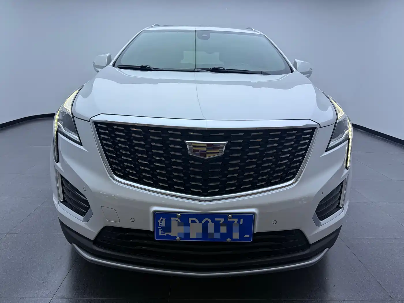Cadillac XT5 2020 28T AWD Luxury Model фото 2