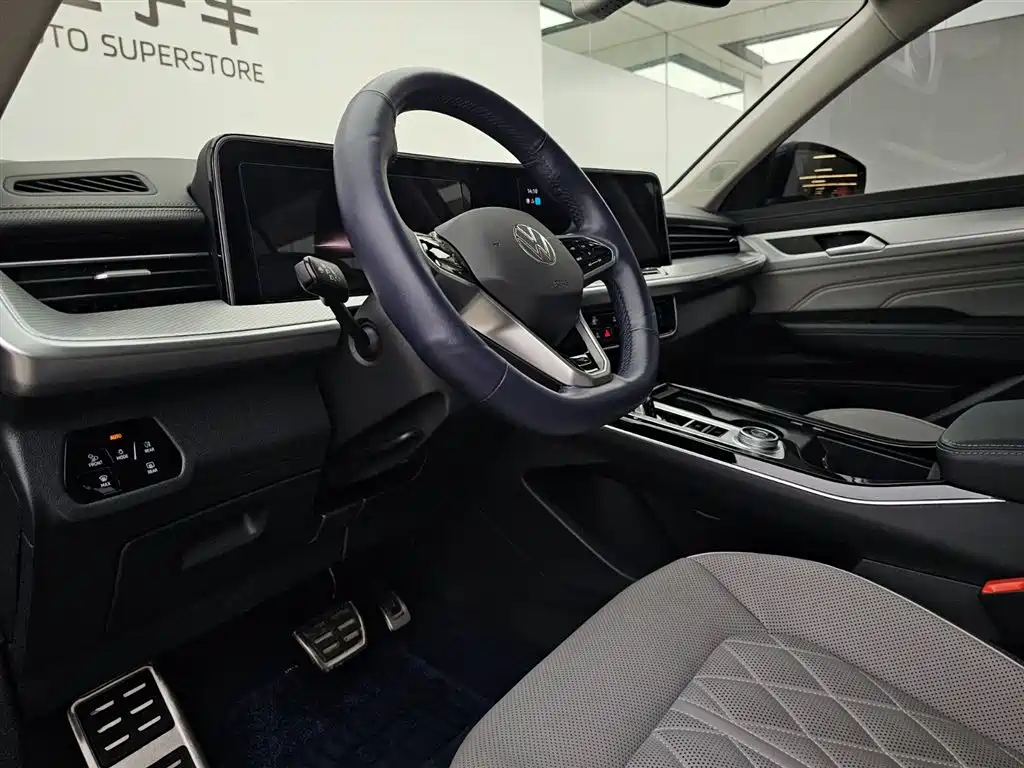 Volkswagen Talagon 2023 380TSI 4WD R-Line Touring Edition фото 6