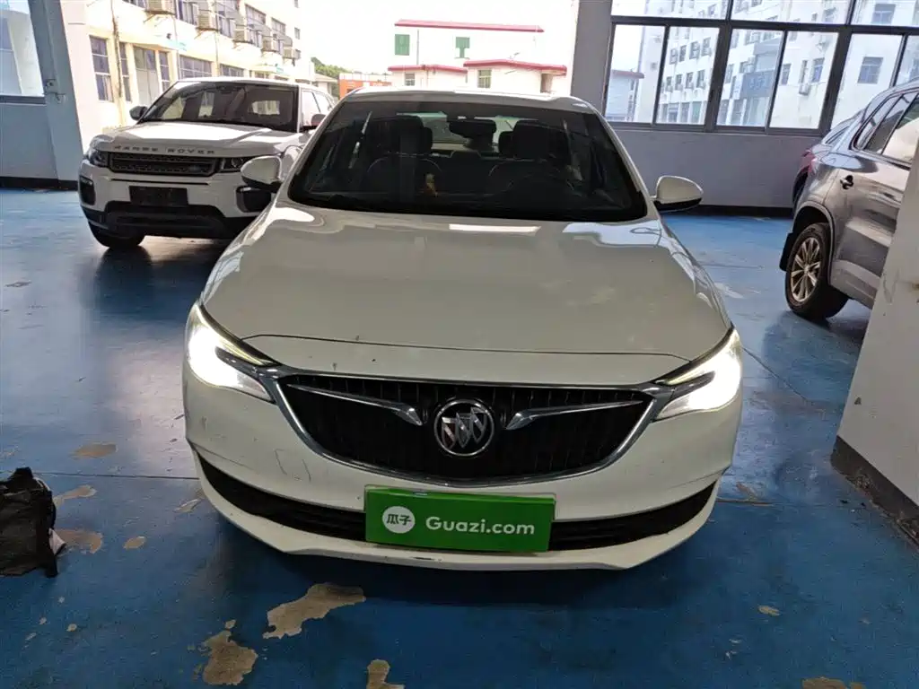 Buick Excelle 2019 15T DCT Connected Elite Type China VI фото 3