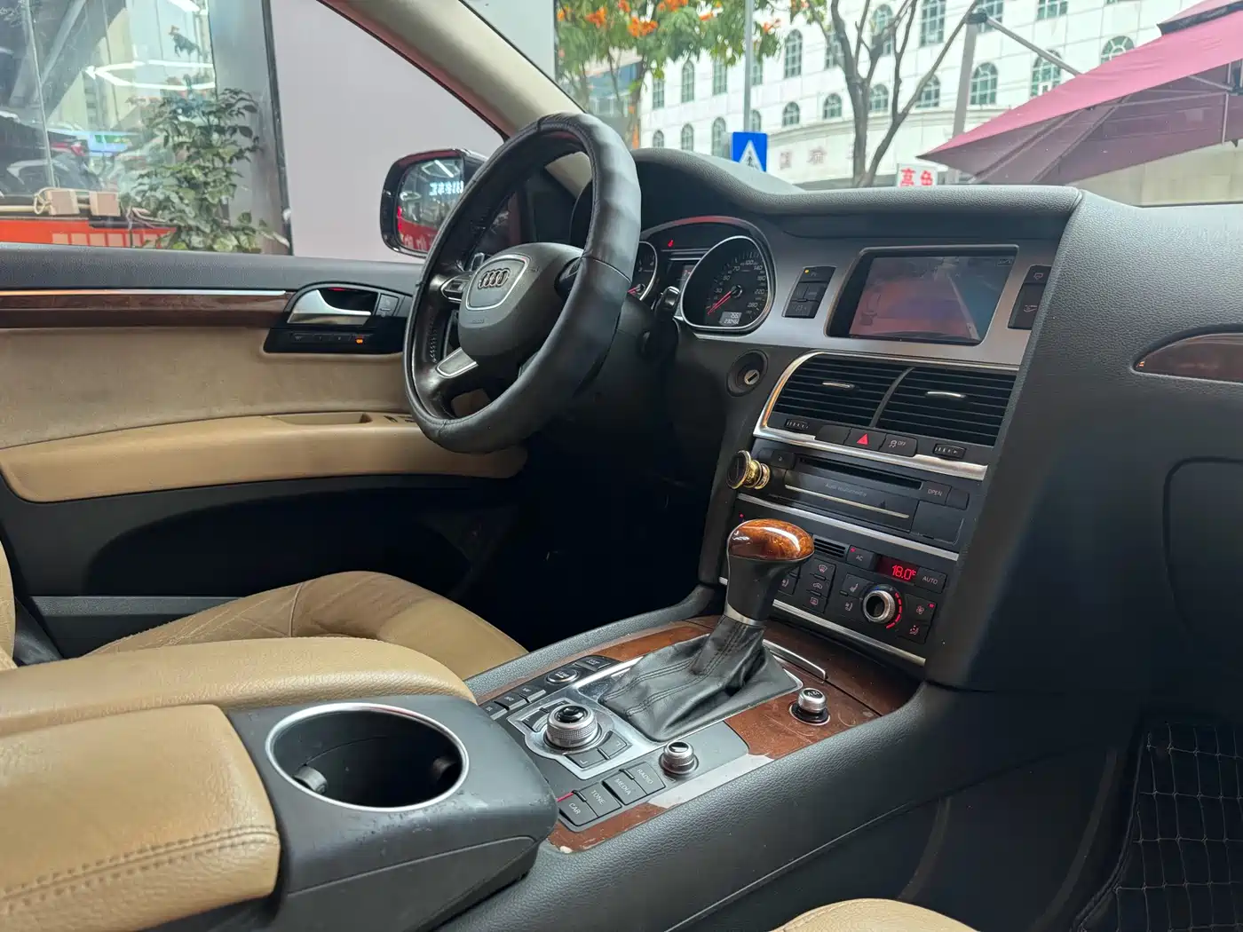 Audi Q7 2012 3.0 TFSI Comfort (200kW) фото 15