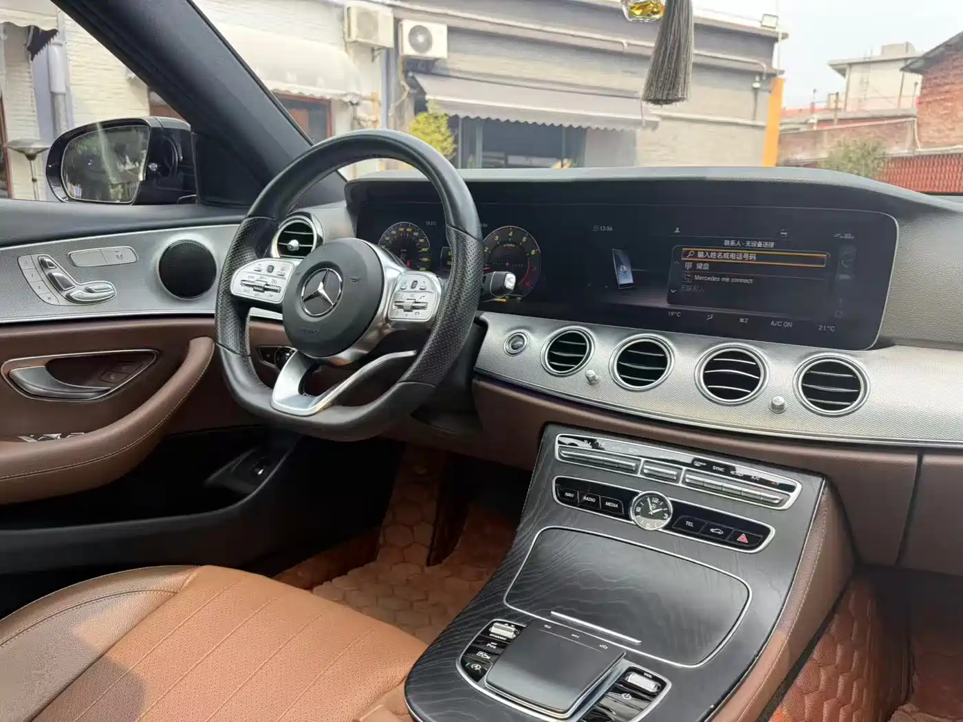 Mercedes-Benz E-Class (Import) 2020 E 260 Sport фото 11