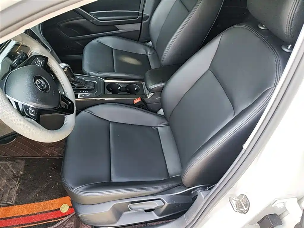 Volkswagen Lamando 2021 230TSI DSG Fashion Edition фото 15