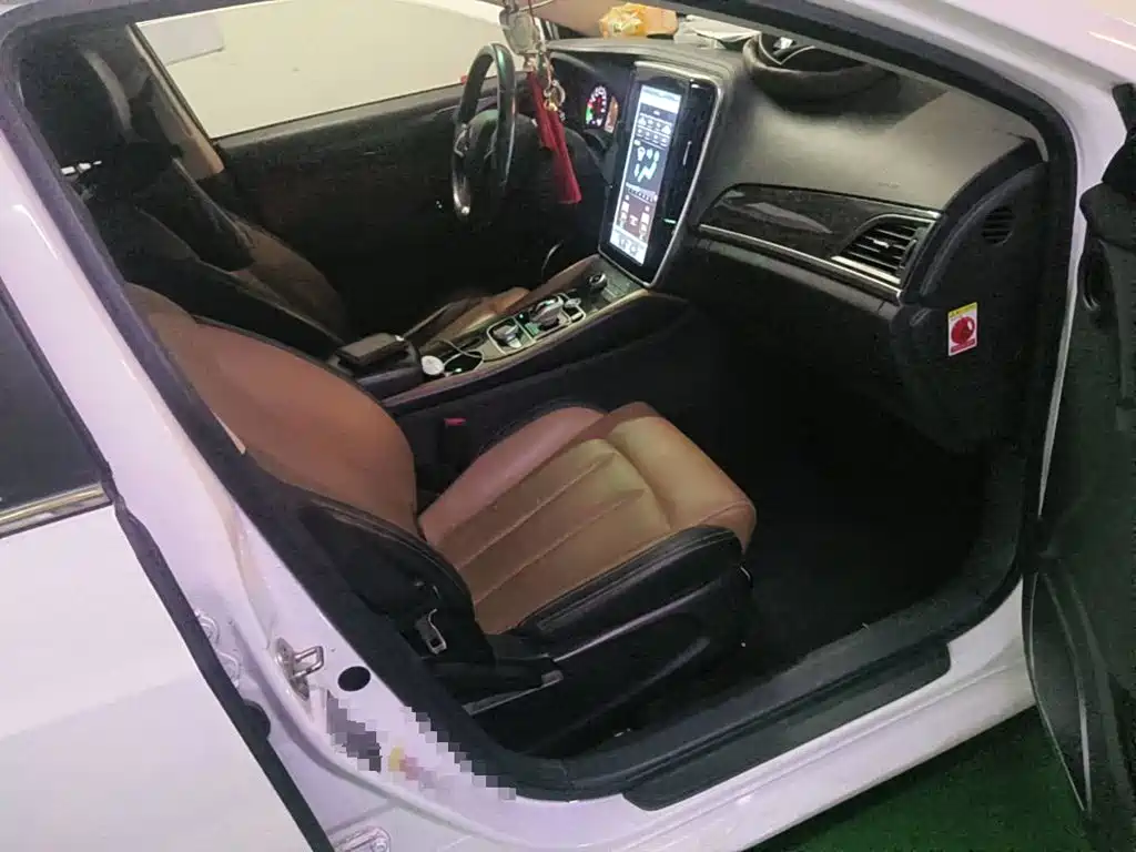 BYD Qin New Energy 2017 2017 1.5T Premium Model