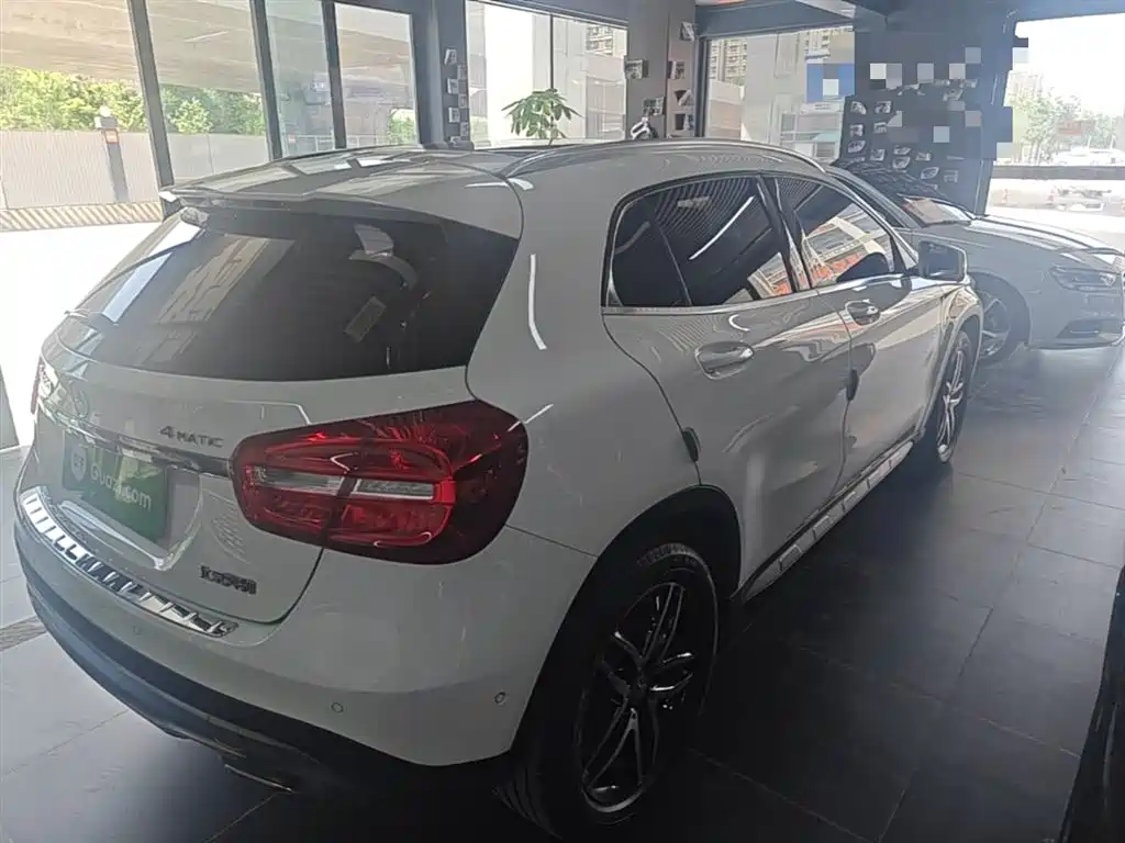 Mercedes-Benz GLA 2016 GLA 220 4MATIC Fashion фото 7