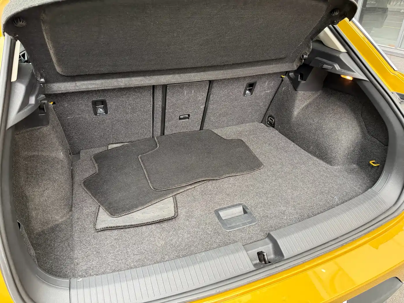 Volkswagen T-ROC 2018 280TSI DSG 2WD Comfort (China V) фото 17
