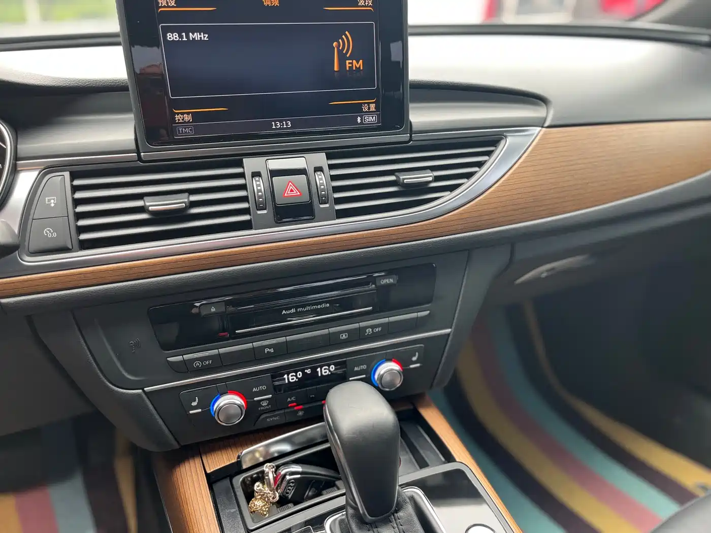 Audi A6L 2018 30th Anniversary 35 TFSI Sport фото 13