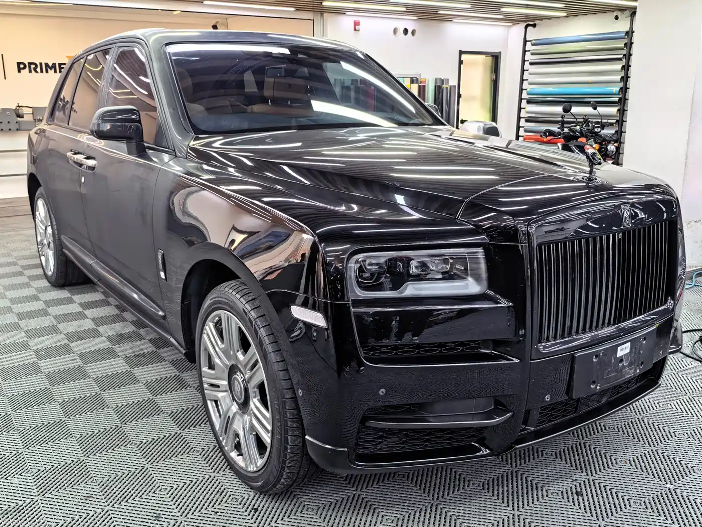 ROLLS-ROYCE CULLINAN
