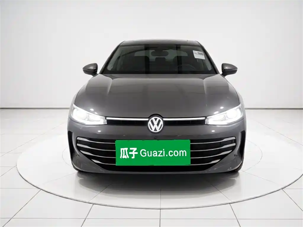 Volkswagen Passat 2025 Pro 380TSI Dragon Prestige Edition фото 3