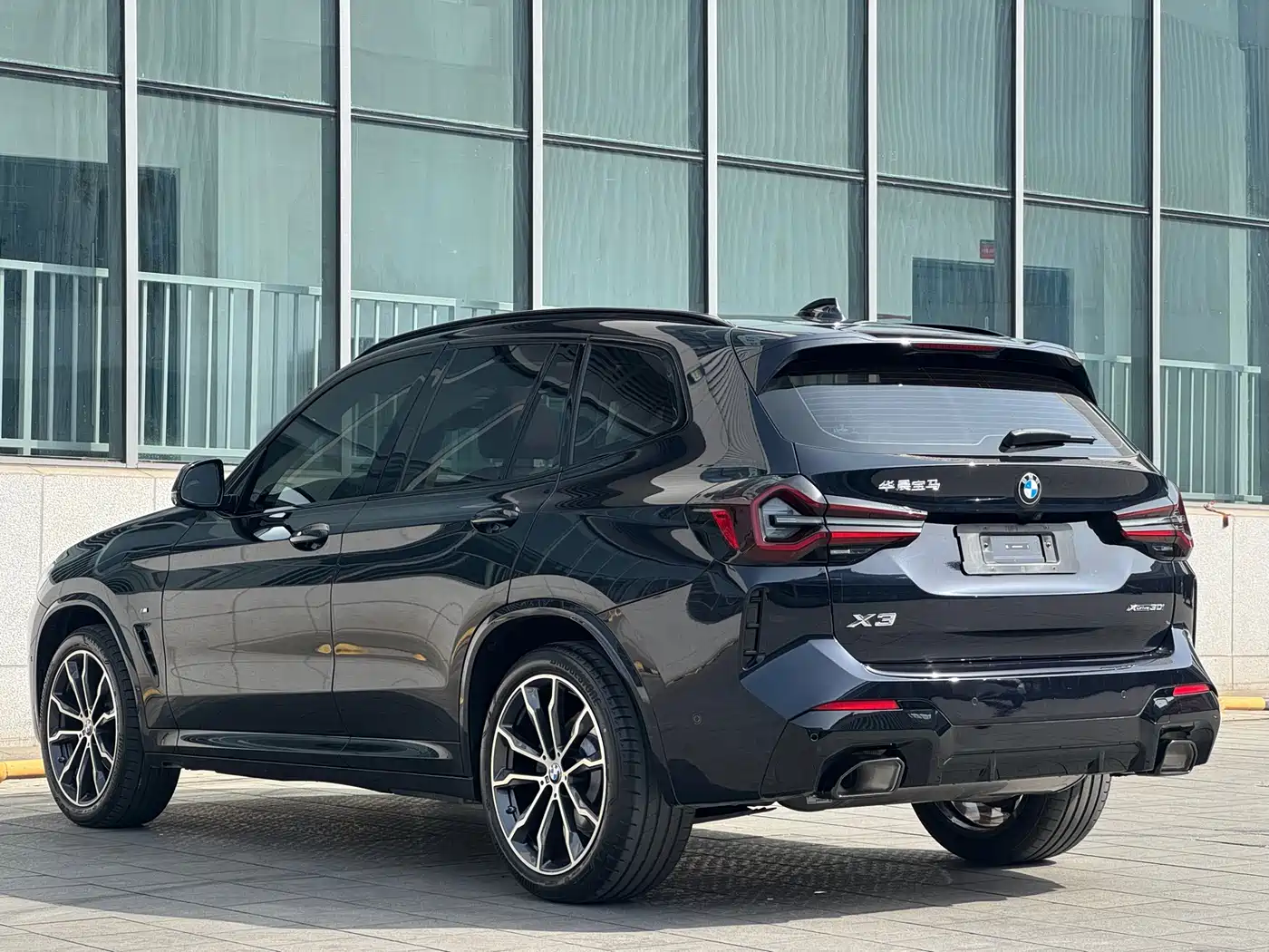 BMW X3 2023 Facelift xDrive30i Leading M Night Package фото 17