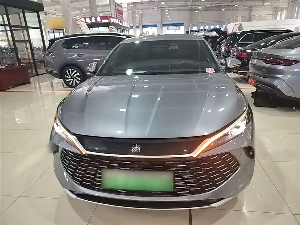 BYD Qin L 2025 DM-i Smart Drive Edition 120KM Leading фото 3