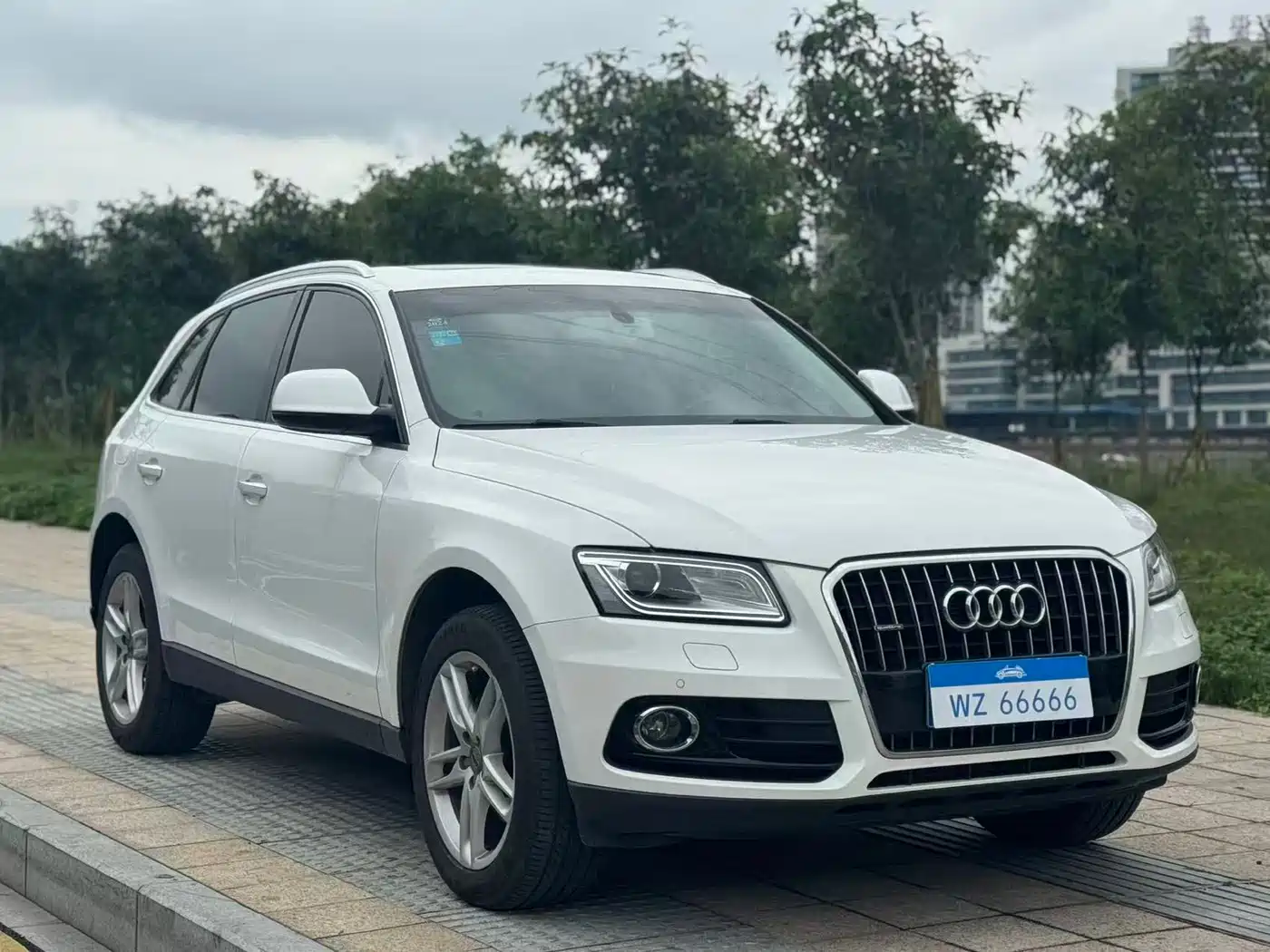 Audi Q5 2017 40 TFSI Technology фото 3