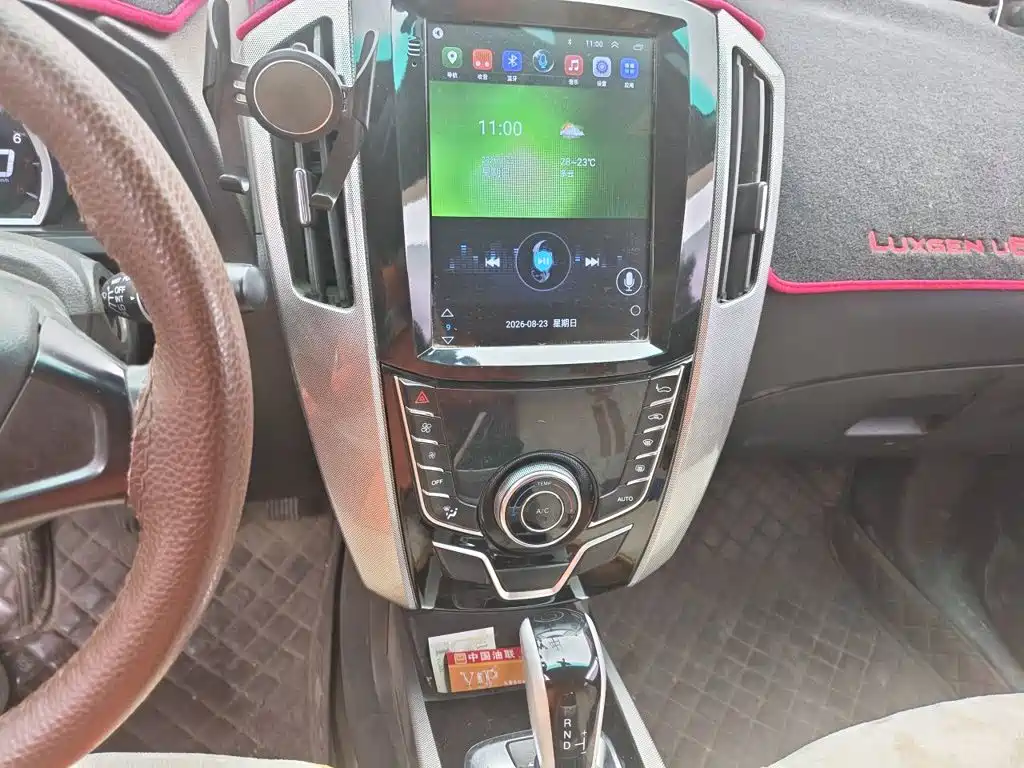 Luxgen U6 SUV 2016 2015 1.8T Innovation Upgrade