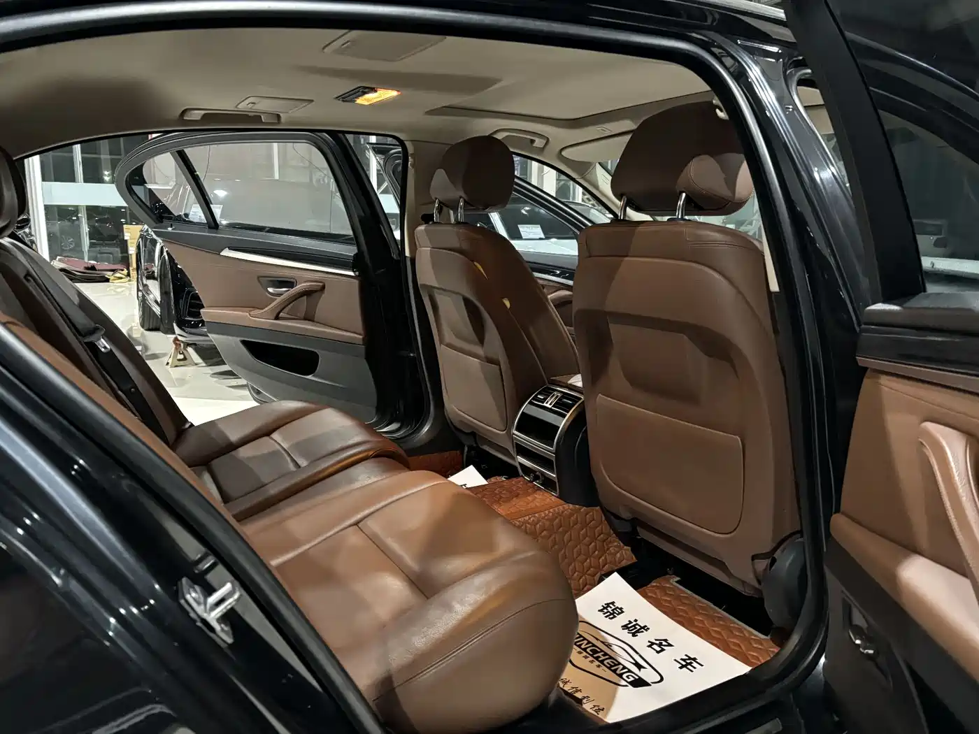 BMW 5 Series 2014 520Li Elegance фото 10