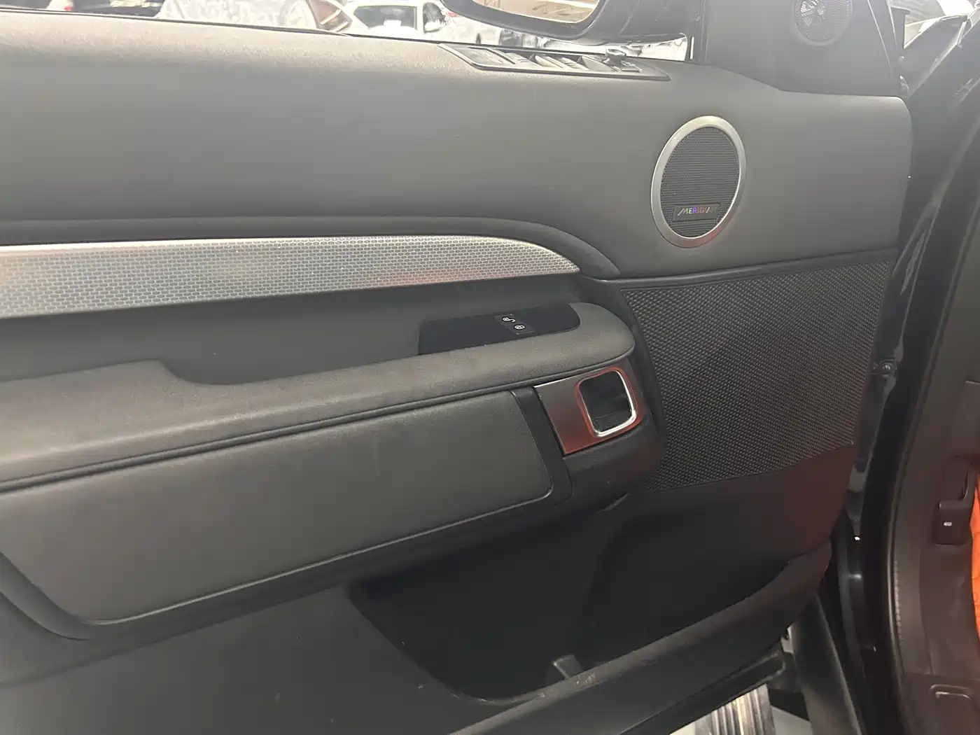 Land Rover Discovery 2020 3.0 SC V6 30th Anniversary Special Edition фото 7