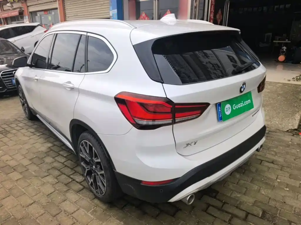 BMW X1 2020 xDrive25Li Premium Edition фото 5