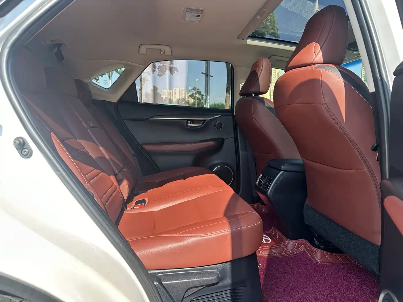Lexus NX 2015 200t AWD F Sport фото 17