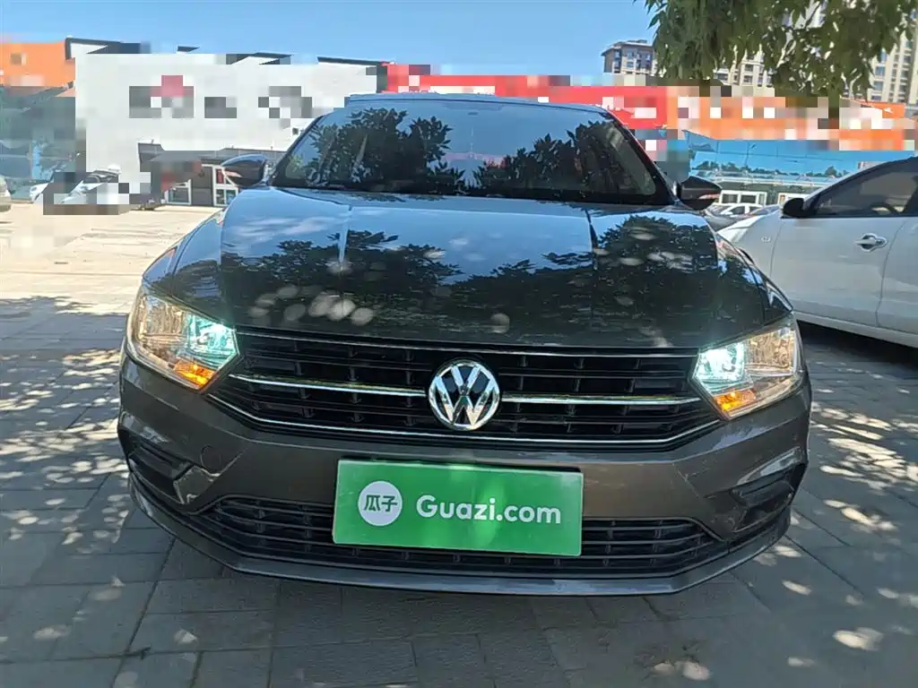 Volkswagen Bora 2016 Model 1.6L Automatic Fashion фото 3