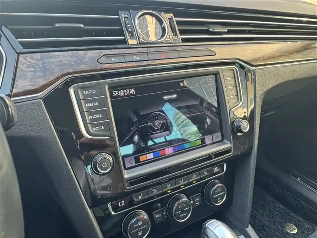 Volkswagen Magotan 2017 380TSI DSG Premium фото 13