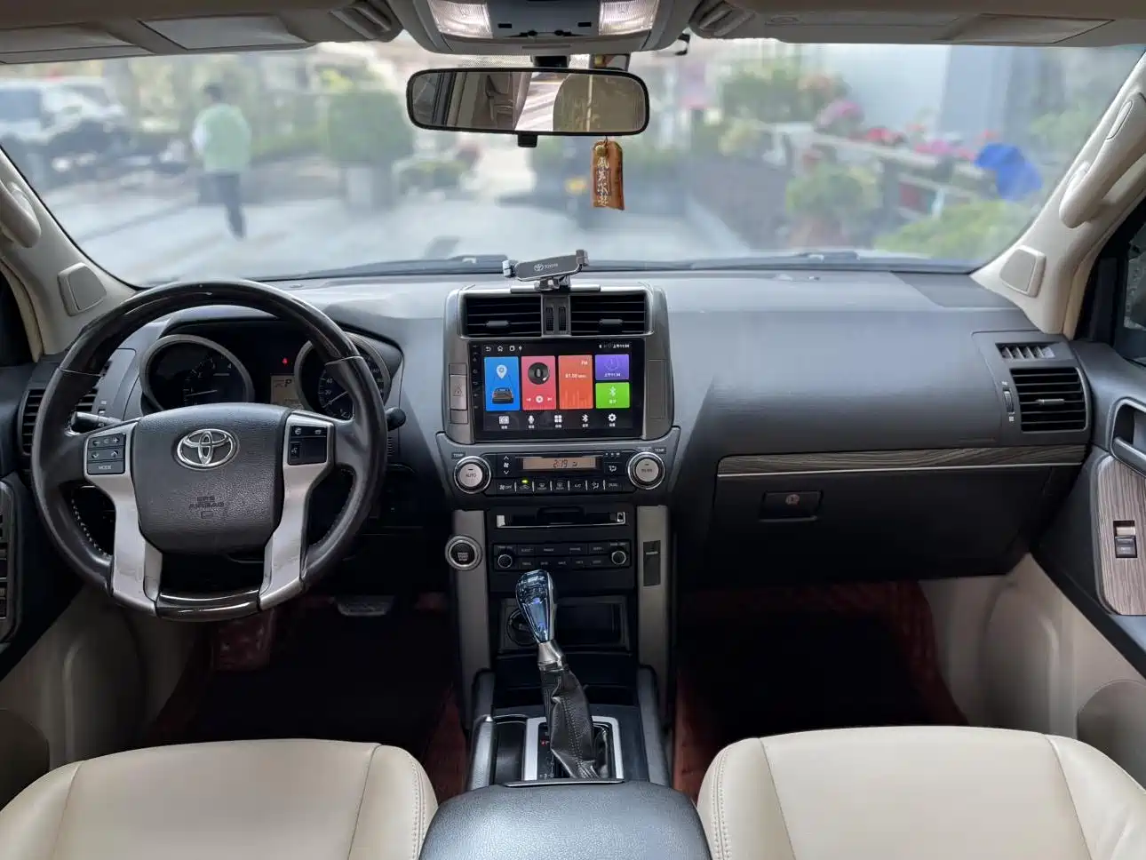 Toyota Prado (Import) 2010 2.7L Auto Luxury фото 10