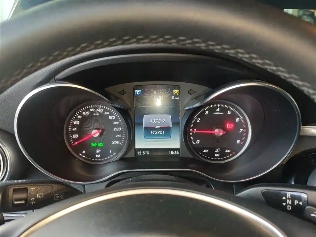 Mercedes-Benz GLC 2017 GLC 200 4MATIC фото 12