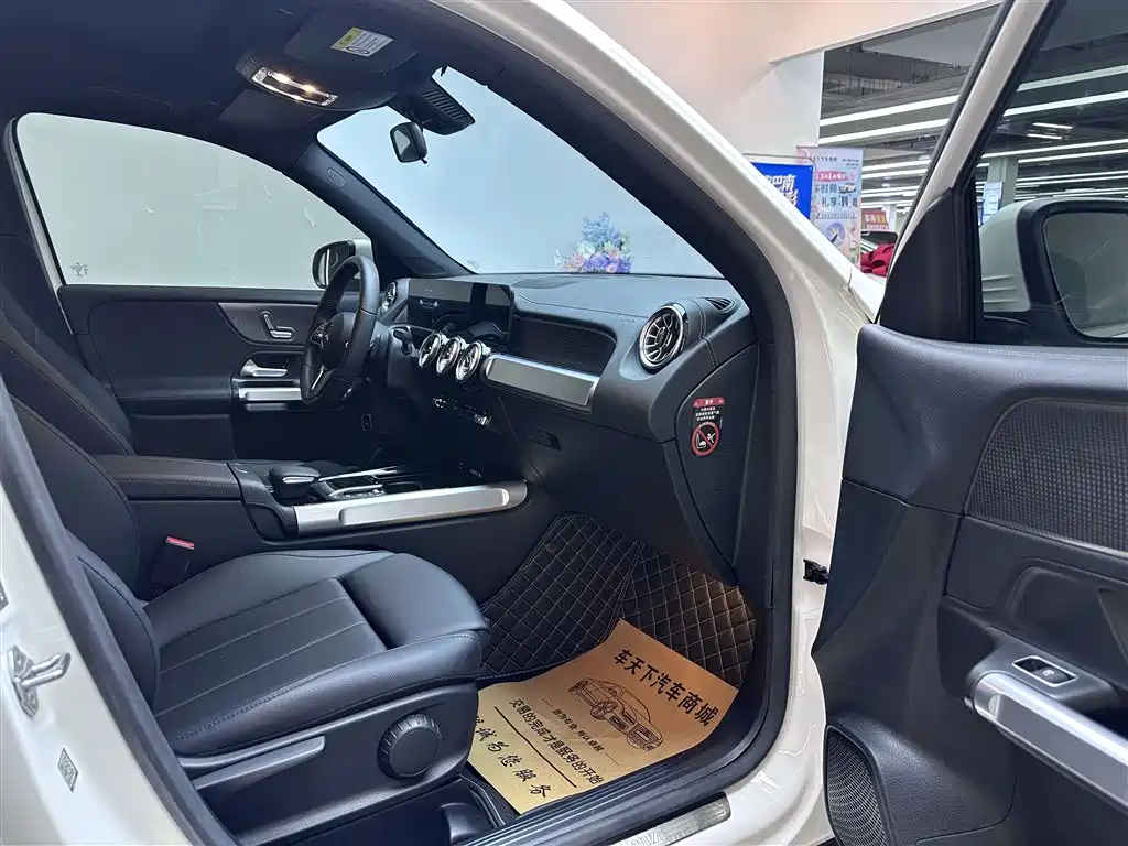 Mercedes-Benz GLB 2021 GLB 200 Dynamic фото 6