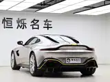 Фото 18 - Aston Martin Vantage