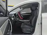 Фото 9 - Geely Coolray