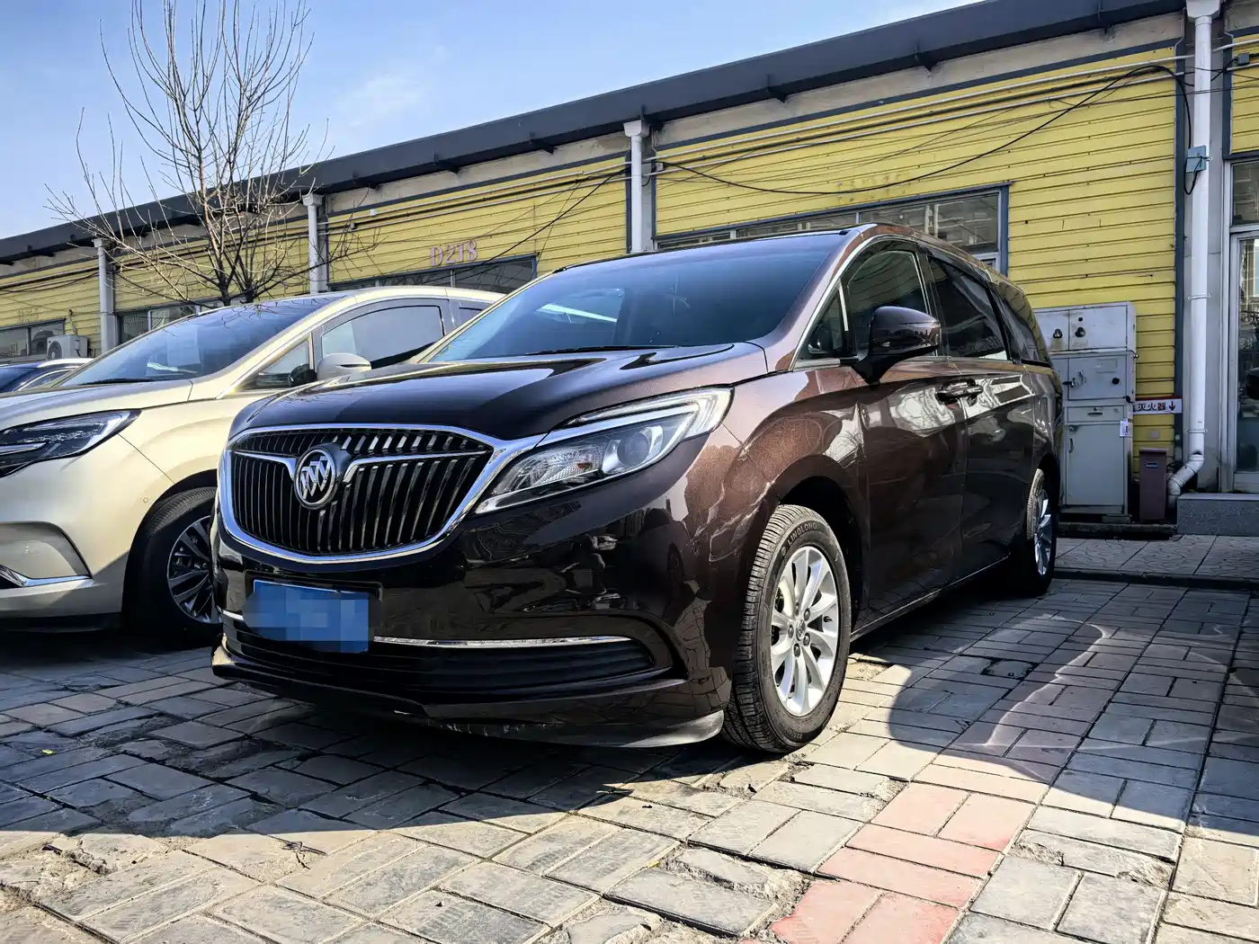 Buick GL8 2018 ES 28T Comfort Type China VI