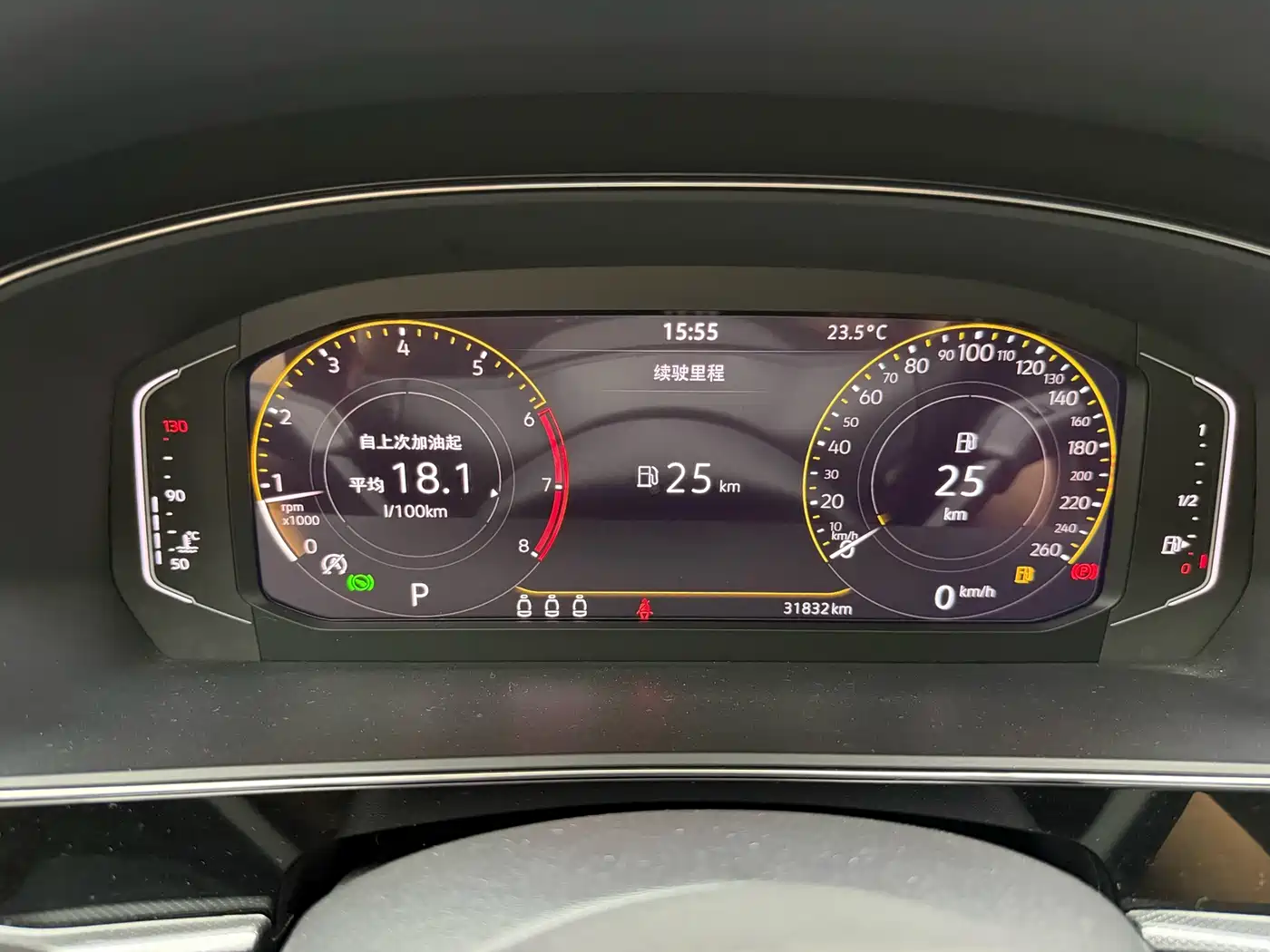 Volkswagen Passat 2023 330TSI Starlight Elite Edition фото 14