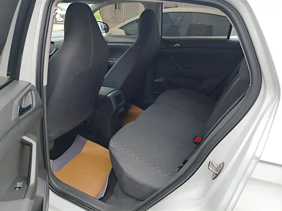 Volkswagen T-Cross 2023 Facelift 1.5L Automatic Trend Edition фото 11