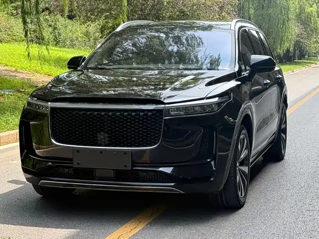 Li Auto Li ONE 2020 Extended Range 6-seater