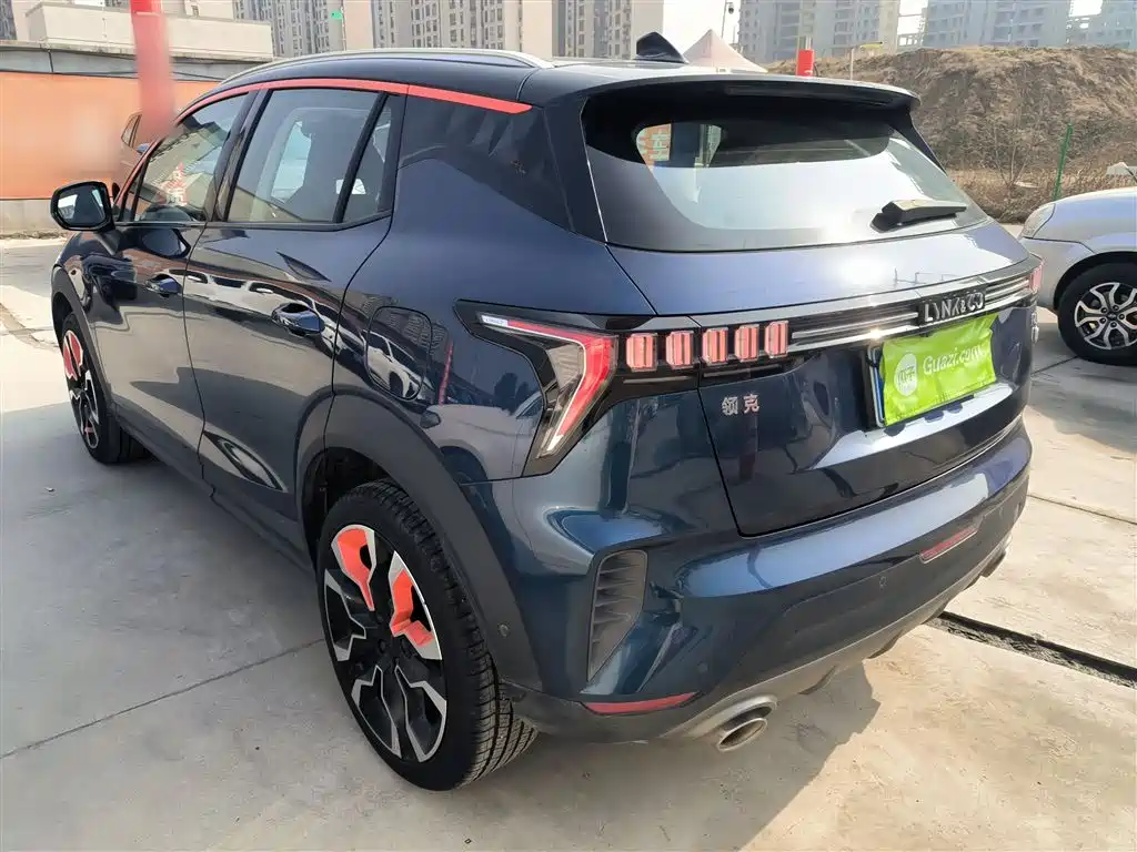 Lynk & Co 06 2020 1.5T Halo фото 5