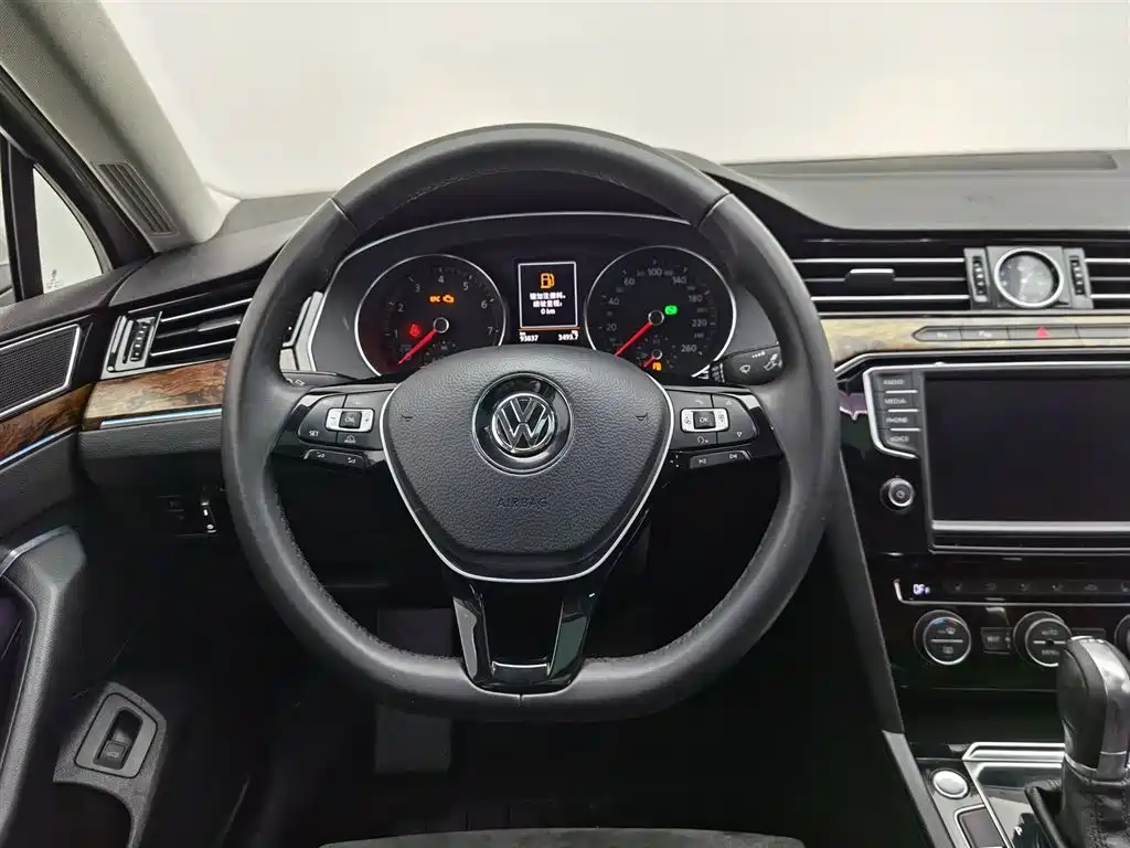 Volkswagen Magotan 2017 380TSI DSG Premium фото 11