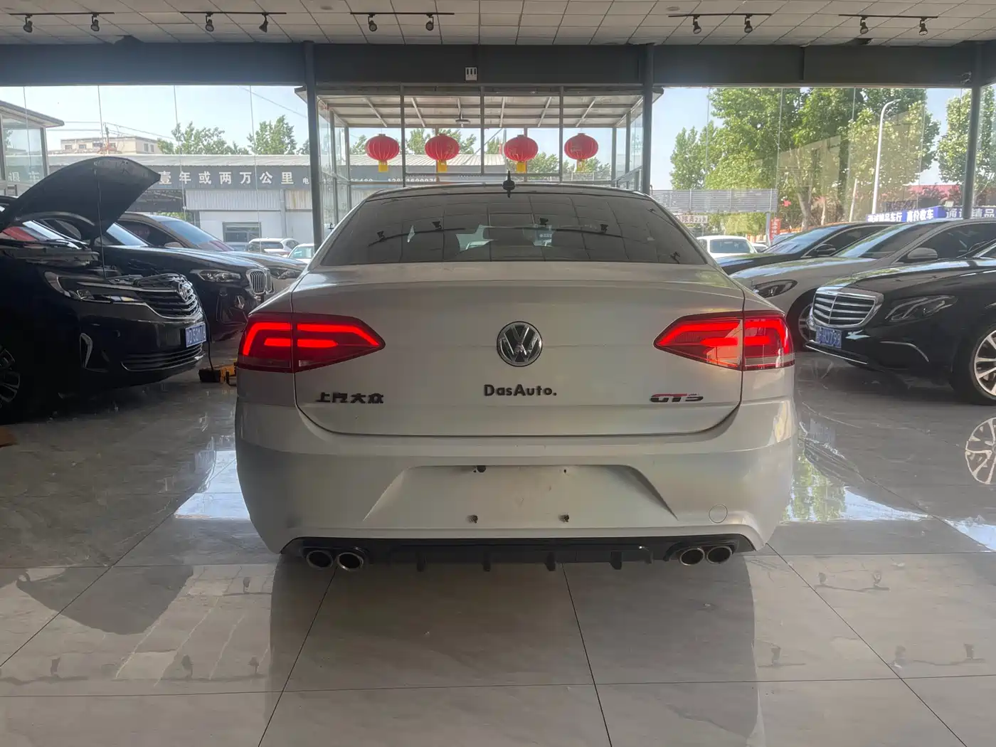 Volkswagen Lamando 2017 230TSI DSG Trend Edition фото 8