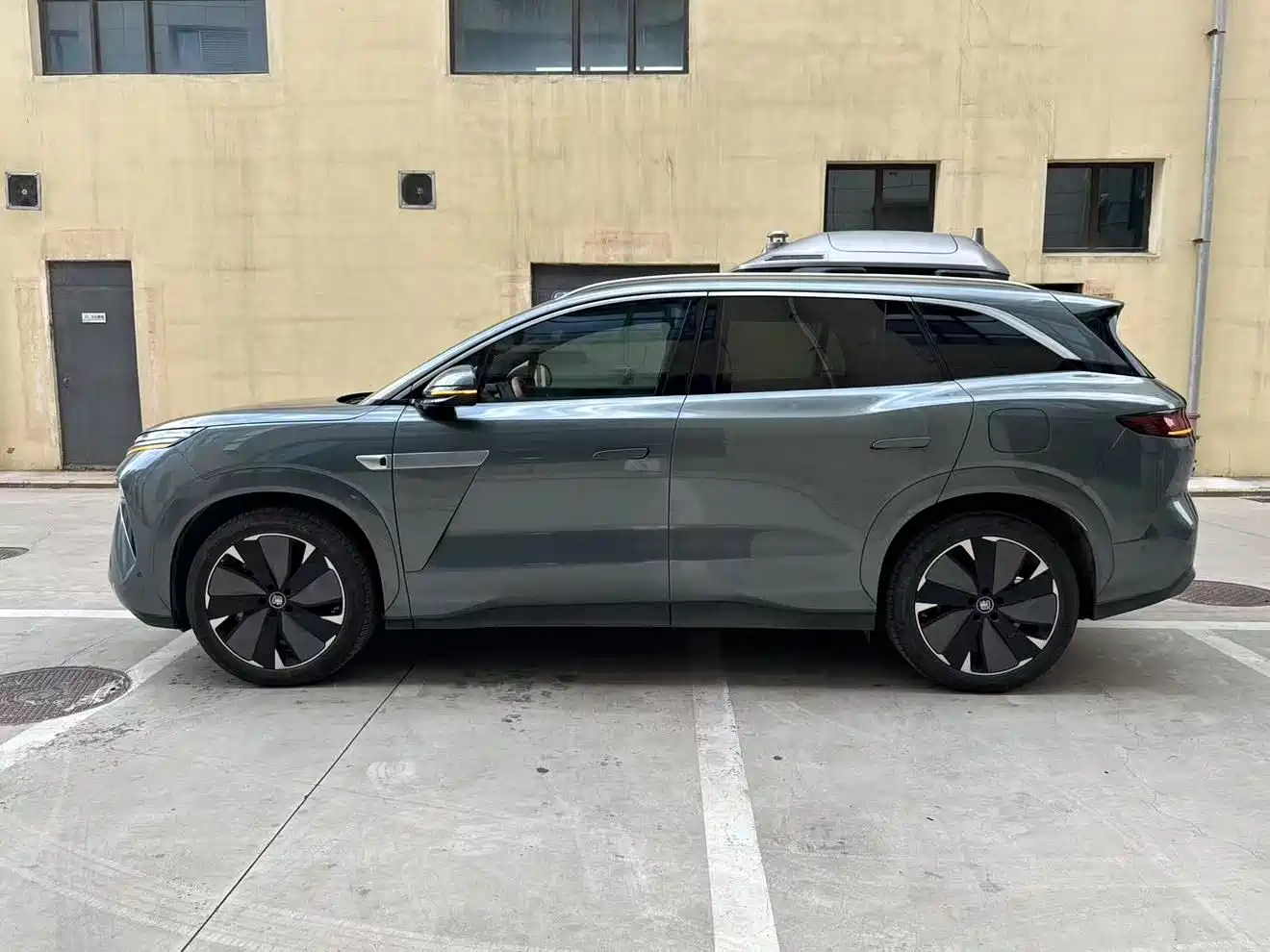 BYD Tang L 2025 DM 175KM Drone Player Edition фото 3
