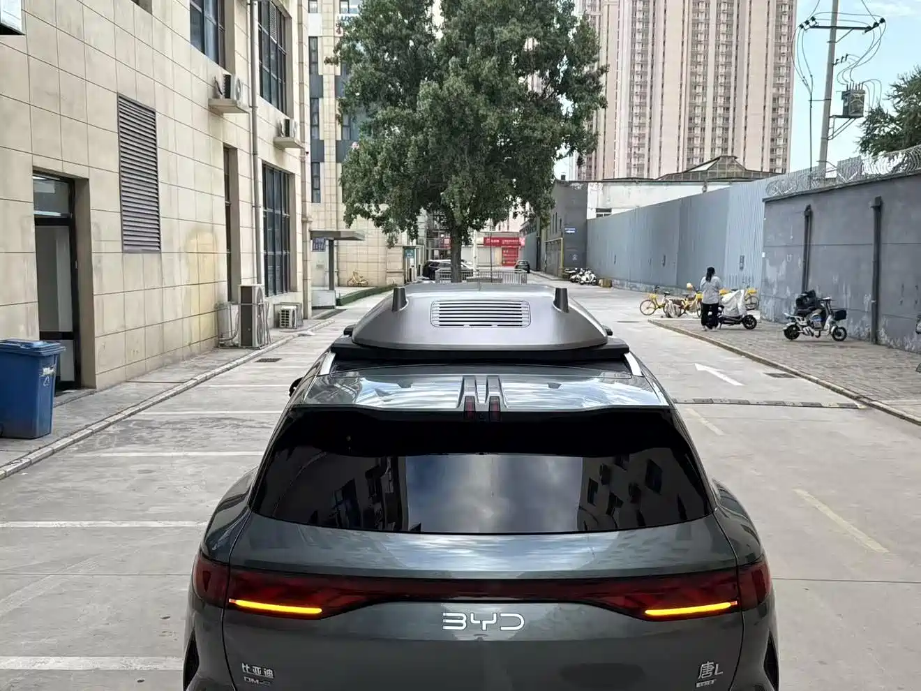 BYD Tang L 2025 DM 175KM Drone Player Edition фото 11