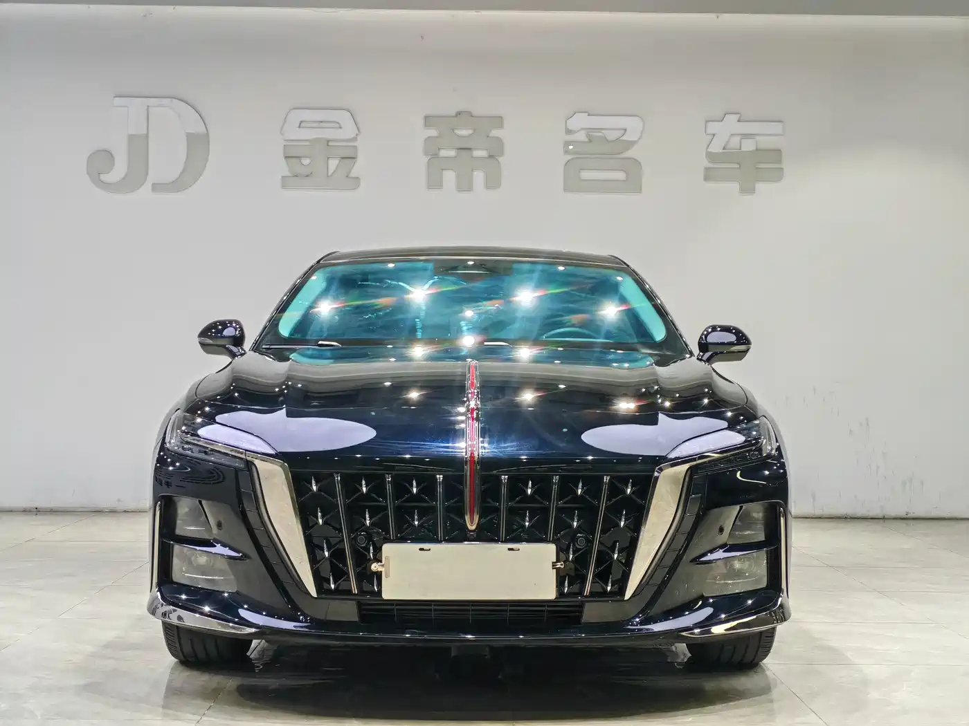 Hongqi H6 2025 Model 2.0T Beauty Edition фото 2