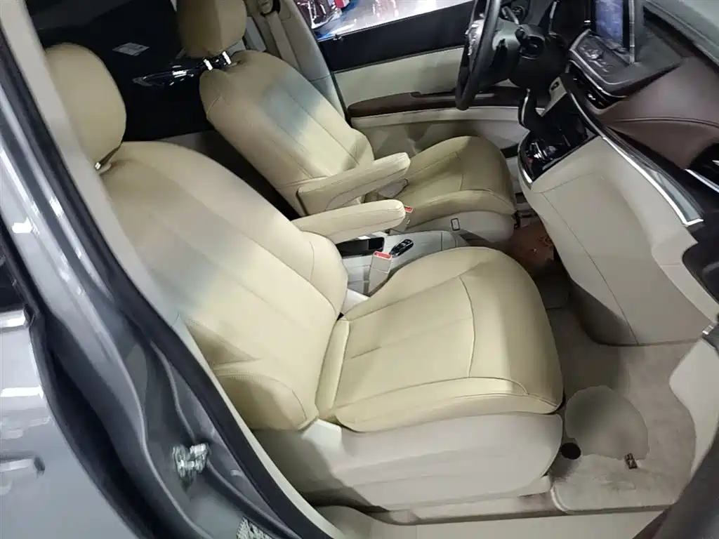 Buick GL8 2023 Model Land Business Class Comfort фото 25
