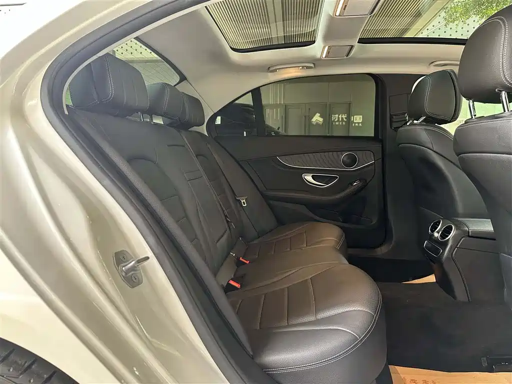 Mercedes-Benz C-Class 2019 Facelift C 260 L Sport фото 19