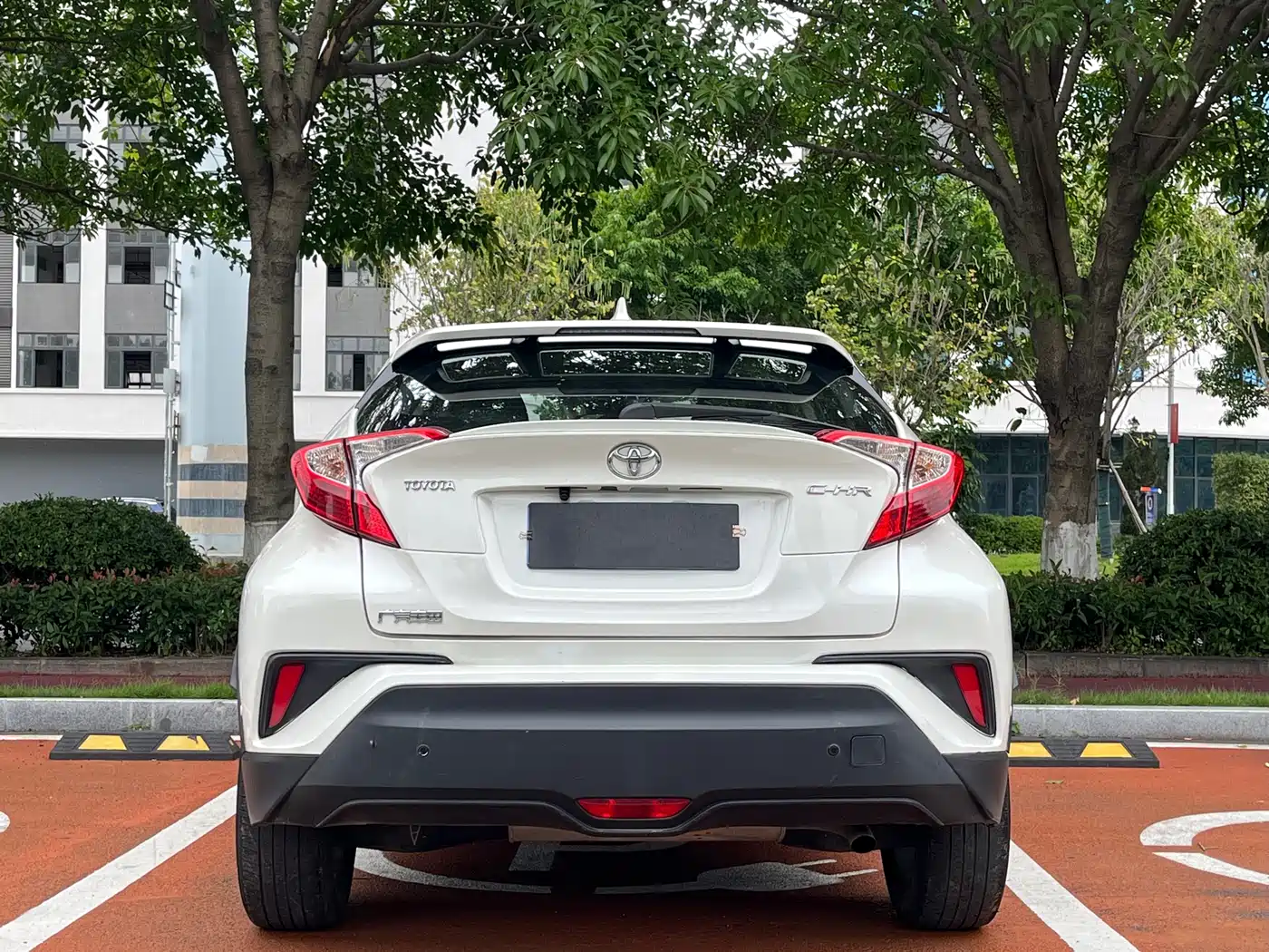 Toyota C-HR 2020 Model 2.0L Comfort фото 8