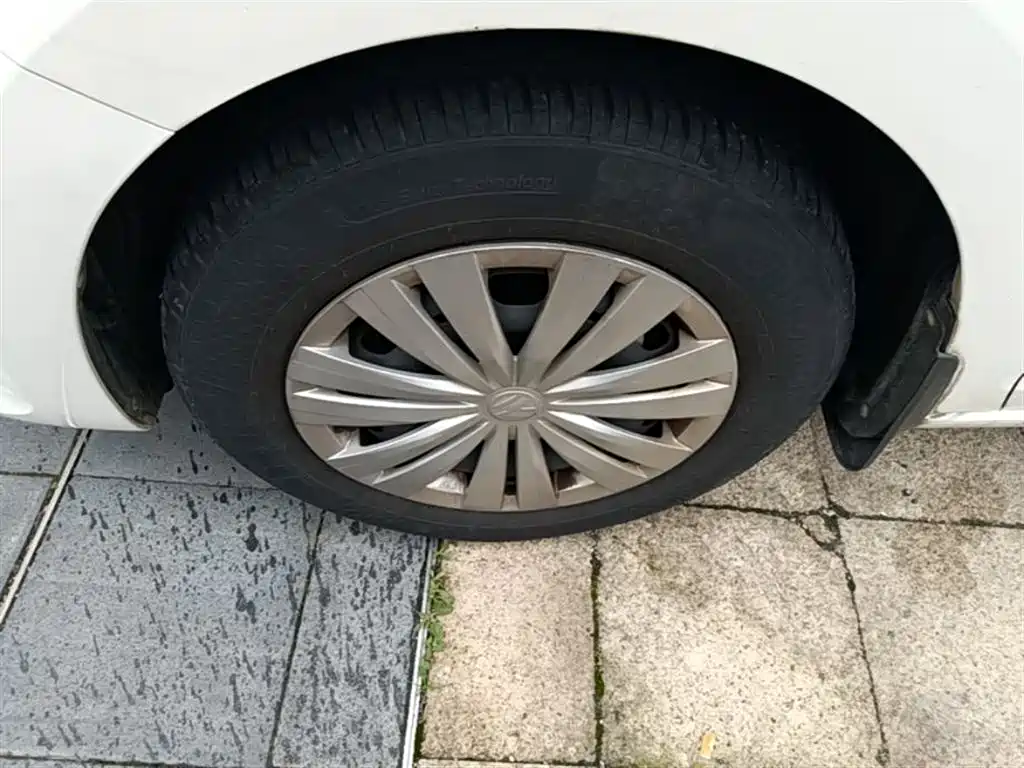 Volkswagen Santana 2017 Gran Santana 1.6L Auto Trendline фото 23