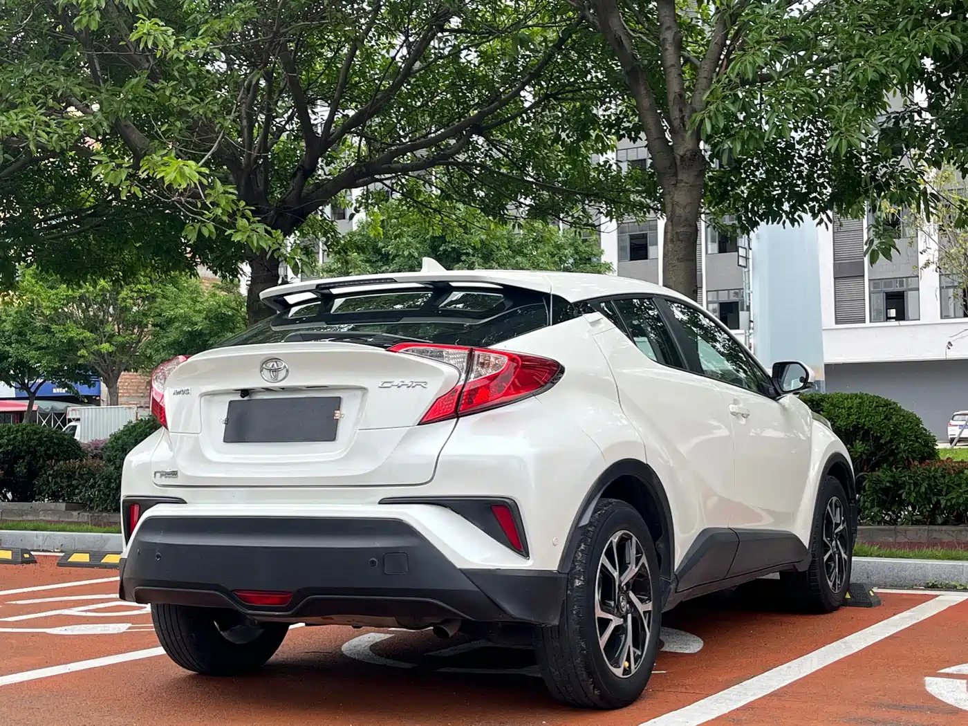 Toyota C-HR 2020 Model 2.0L Comfort фото 9