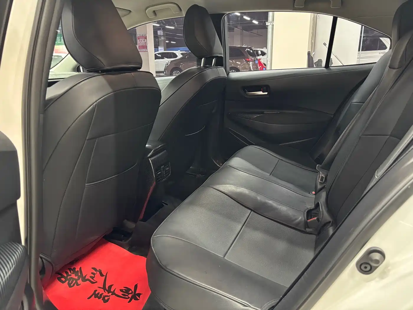 Toyota Corolla 2023 1.8L Smart Hybrid Dual Engine Pioneer Edition фото 13