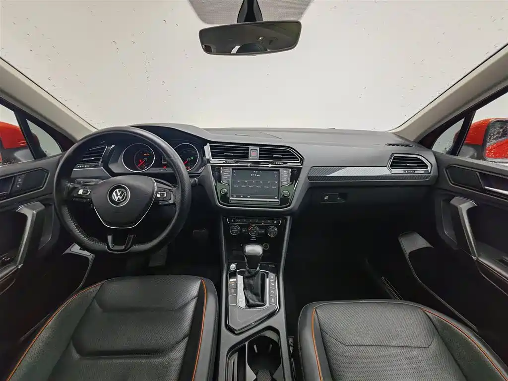 Volkswagen Tiguan L 2018 330TSI Automatic 2WD Flagship Edition фото 5