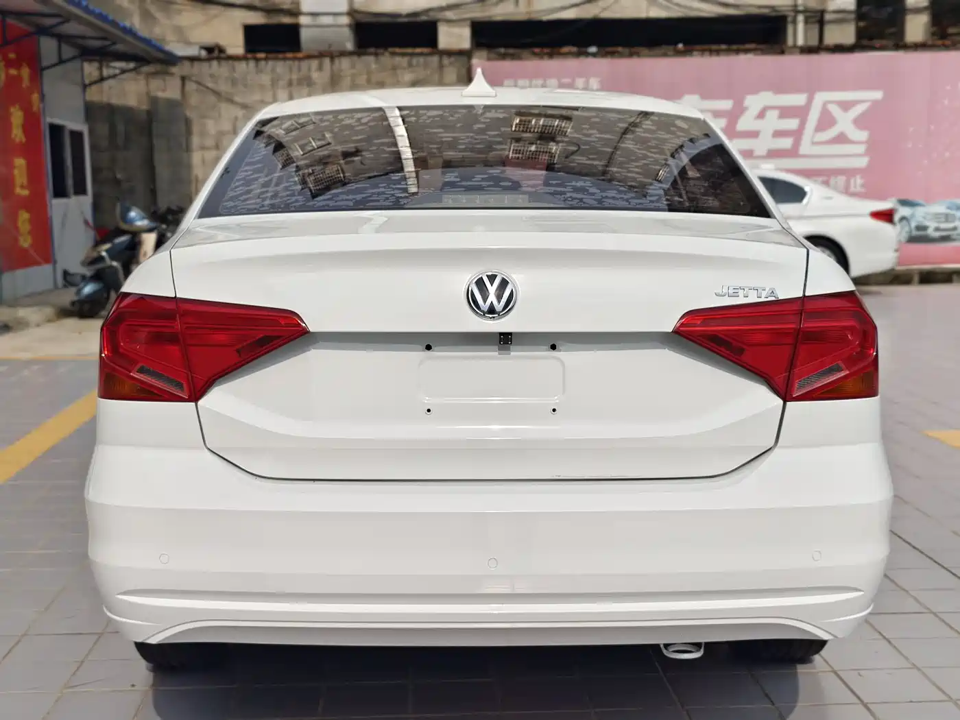 Volkswagen Jetta 2019 Dream Edition 1.5L Auto Fashion фото 16