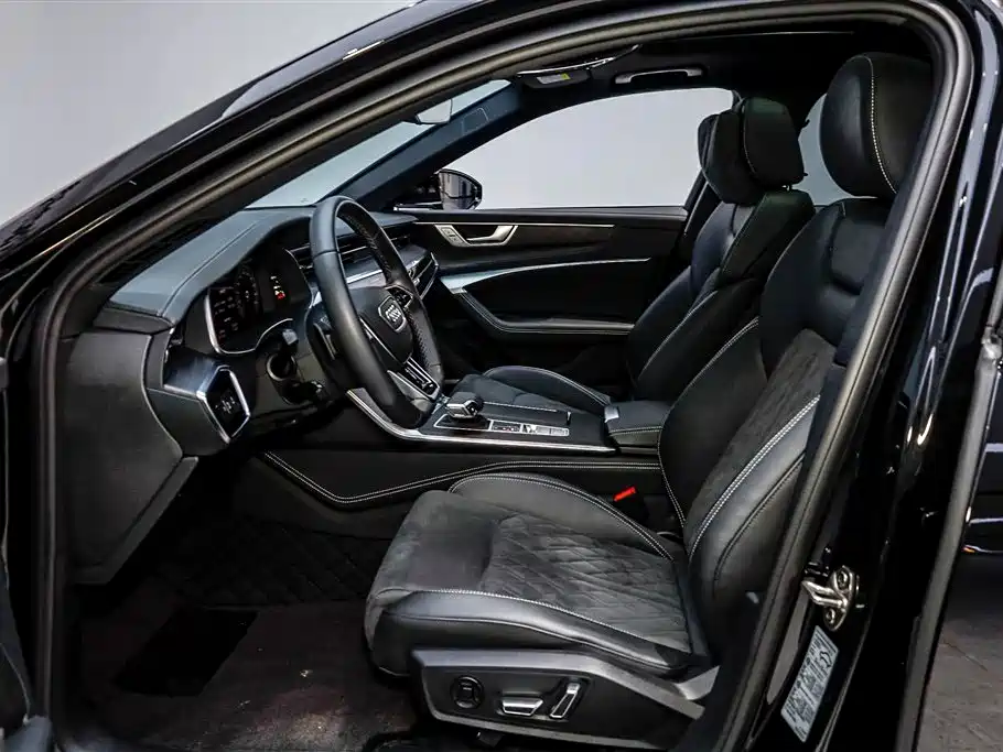 Audi A6L 2024 55 TFSI quattro Exclusive Dynamic фото 9